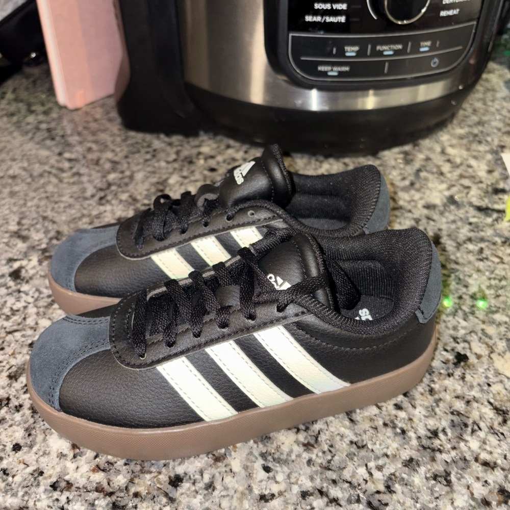 Adidas Black and White Classic Samba shoes